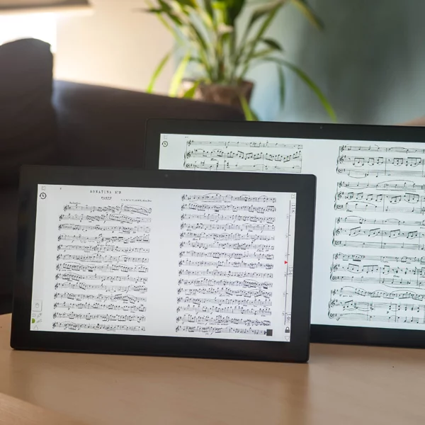 Scora maestro is a stationary screen with two pages of sheet music