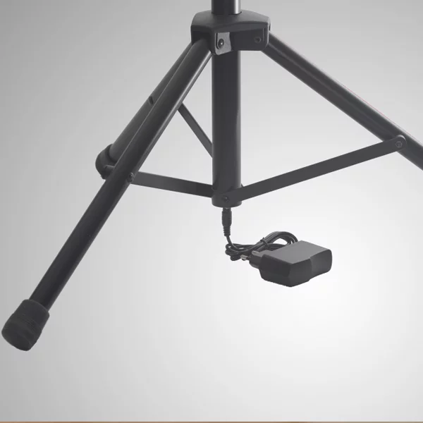 Scora powerstand can charge your tablet through the stand